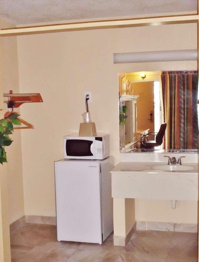 America'S Best Inn & Suites-レイクランド 部屋 写真