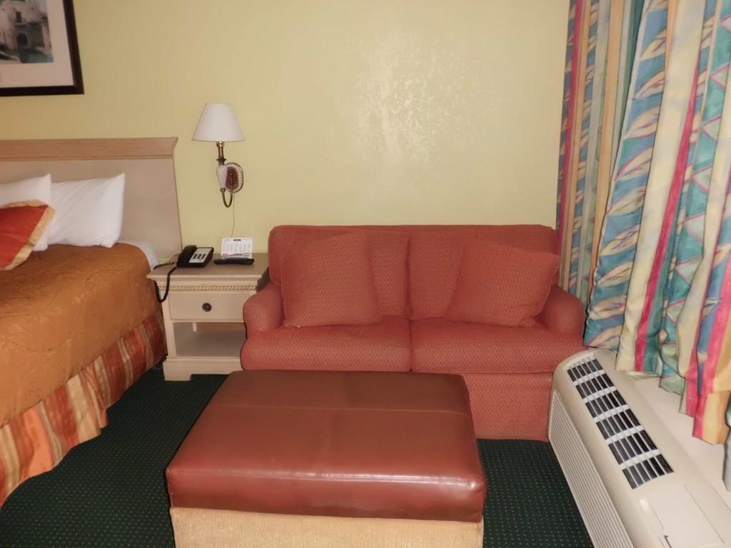 America'S Best Inn & Suites-レイクランド エクステリア 写真