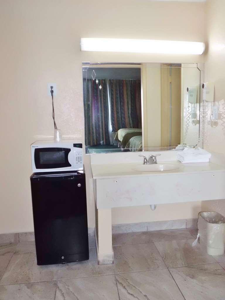 America'S Best Inn & Suites-レイクランド 部屋 写真