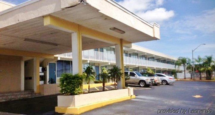America'S Best Inn & Suites-レイクランド エクステリア 写真